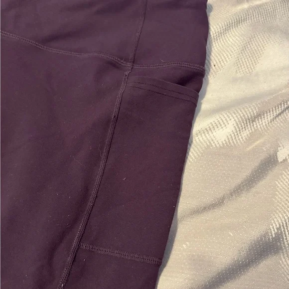 Stylish Dark Purple Workout Leggings, Thick with Pocket. - Picture 3 of 3